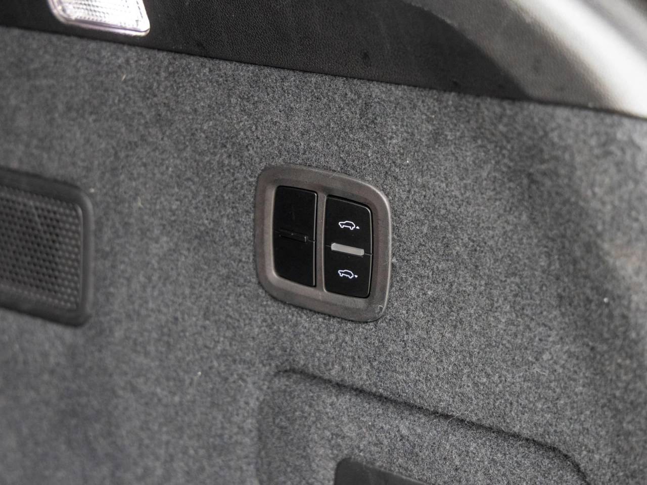 2023 Porsche Cayenne Cayenne GTS
