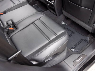 2023 Porsche Cayenne Cayenne GTS