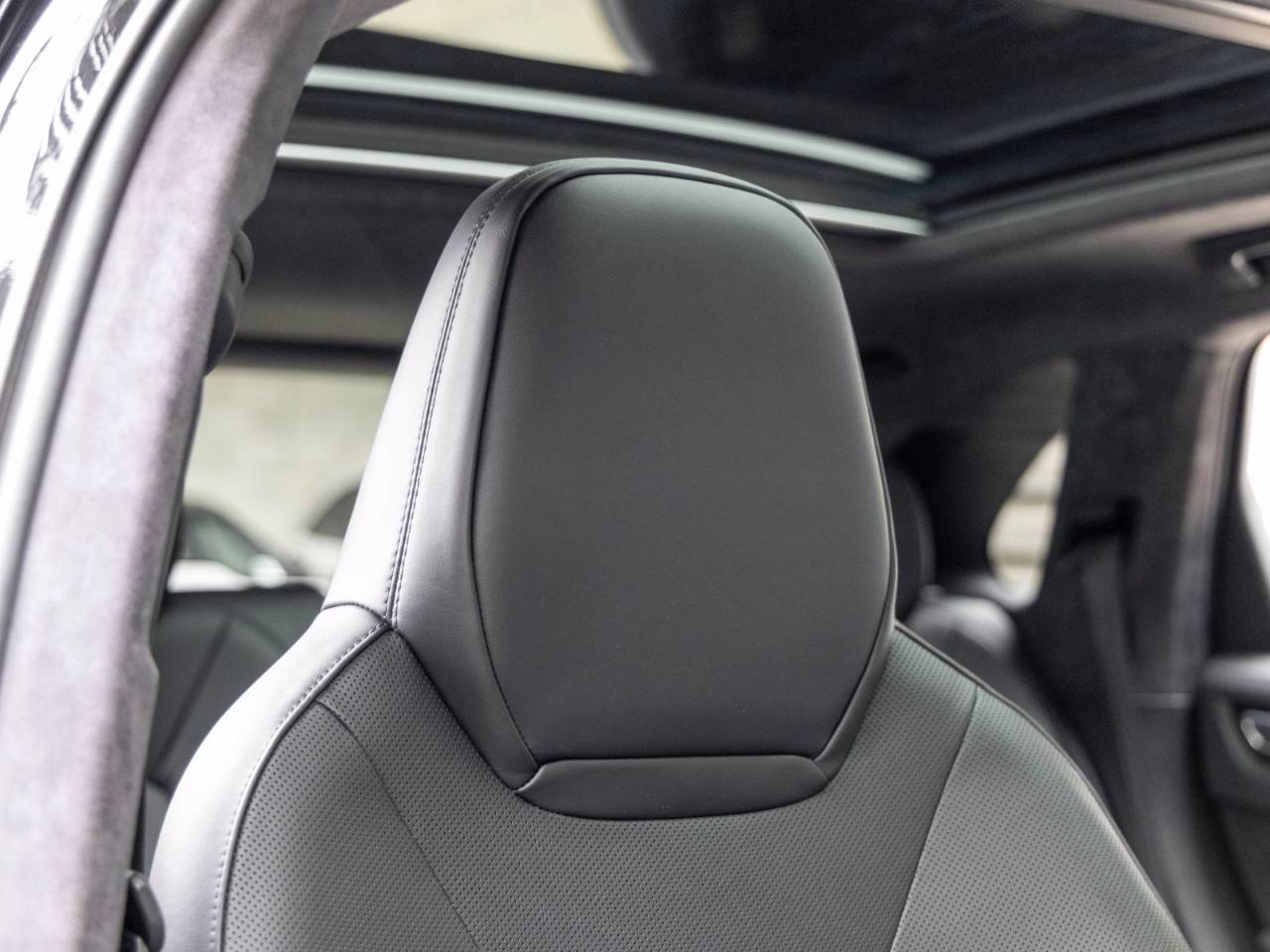 2023 Porsche Cayenne Cayenne GTS