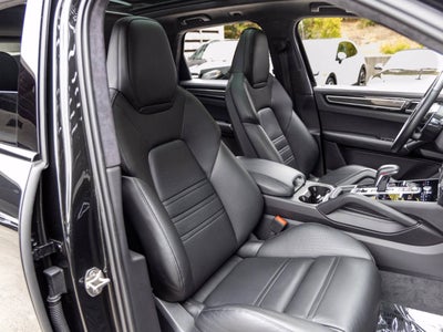 2023 Porsche Cayenne Cayenne GTS