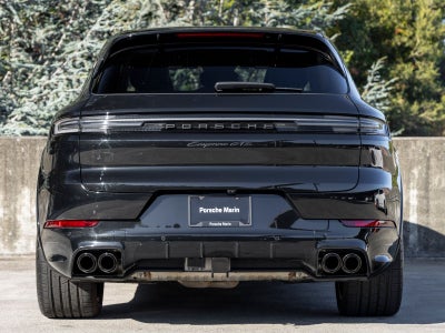 2025 Porsche Cayenne Cayenne GTS