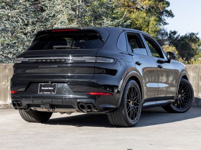 2025 Porsche Cayenne Cayenne GTS