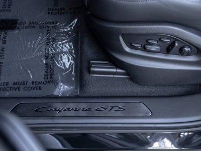 2025 Porsche Cayenne Cayenne GTS