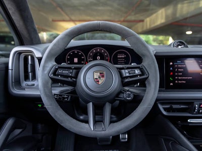 2025 Porsche Cayenne Cayenne GTS