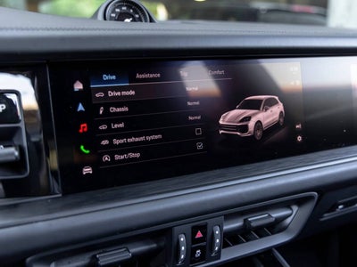 2025 Porsche Cayenne Cayenne GTS