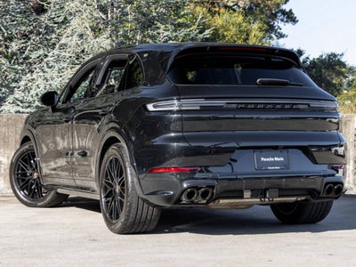 2025 Porsche Cayenne Cayenne GTS