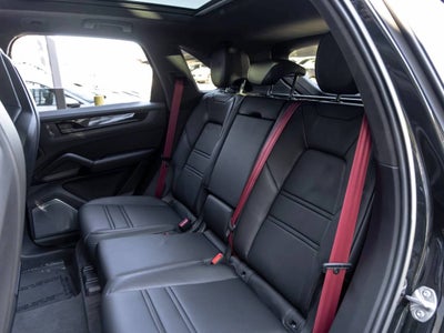 2025 Porsche Cayenne Cayenne GTS