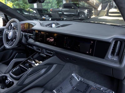 2025 Porsche Cayenne Cayenne GTS