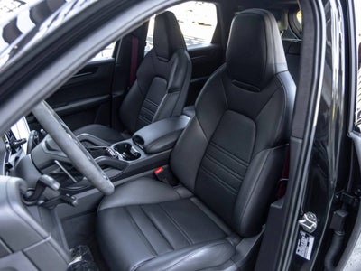2025 Porsche Cayenne Cayenne GTS