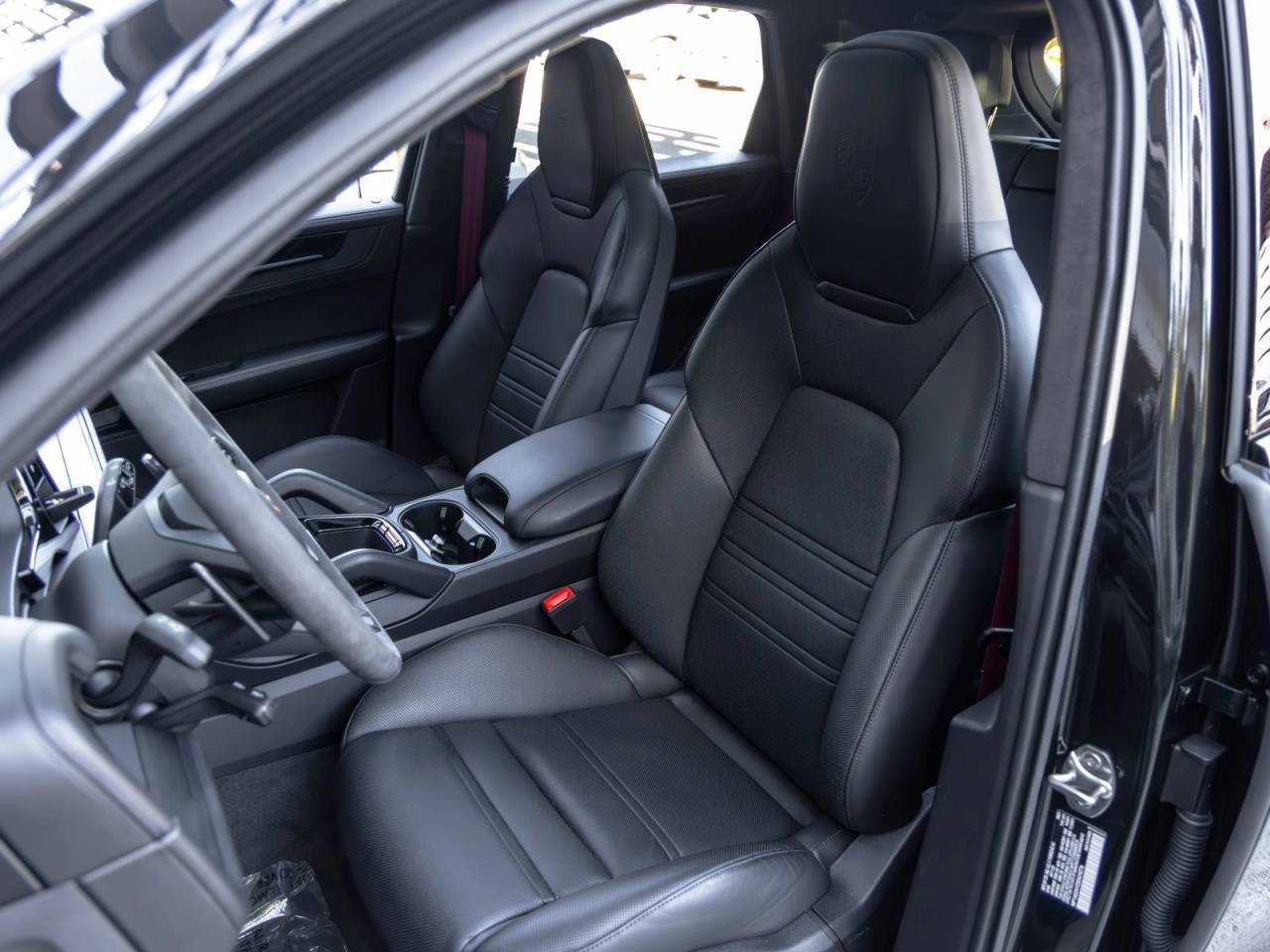 2025 Porsche Cayenne Cayenne GTS