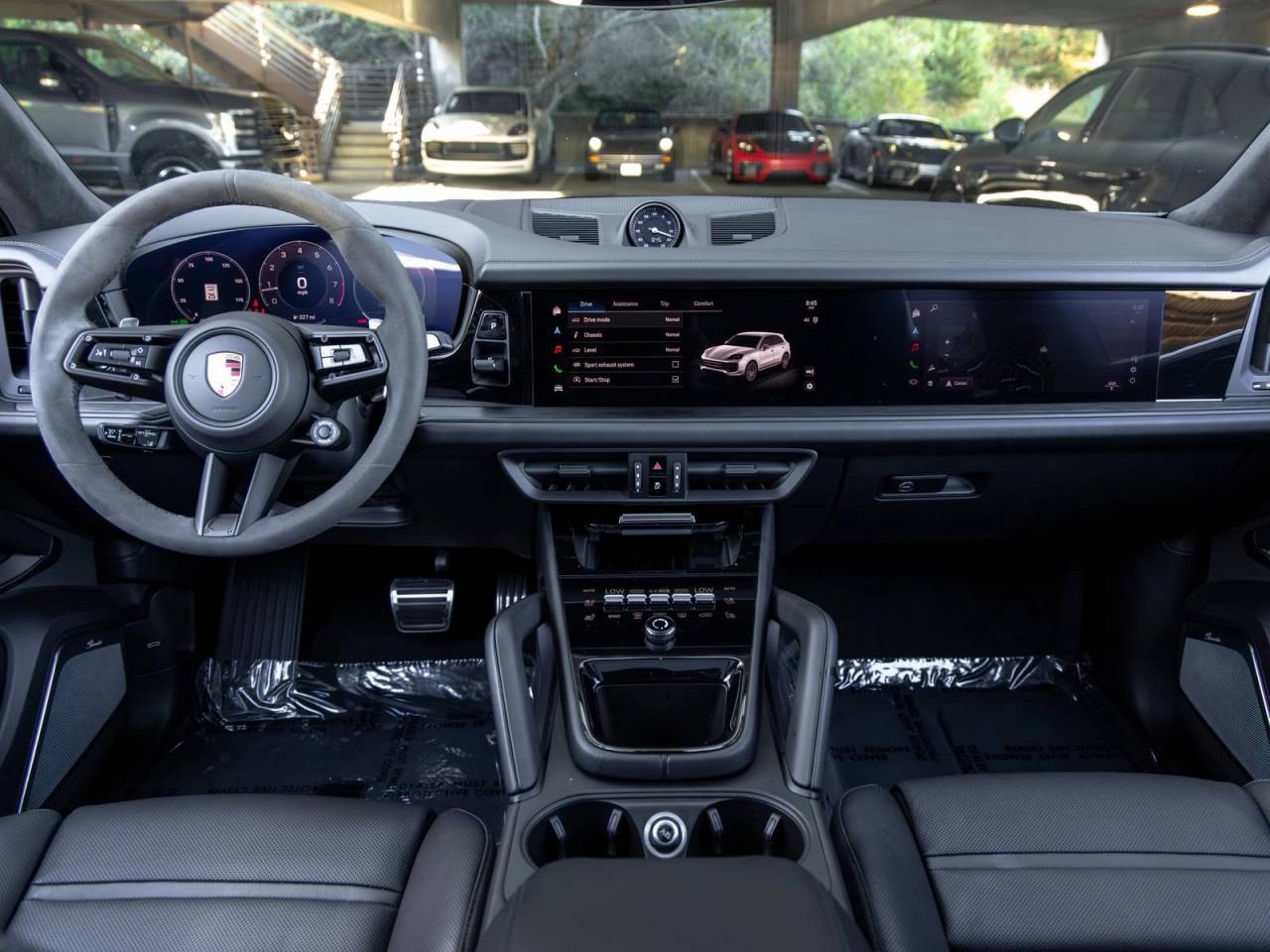 2025 Porsche Cayenne Cayenne GTS
