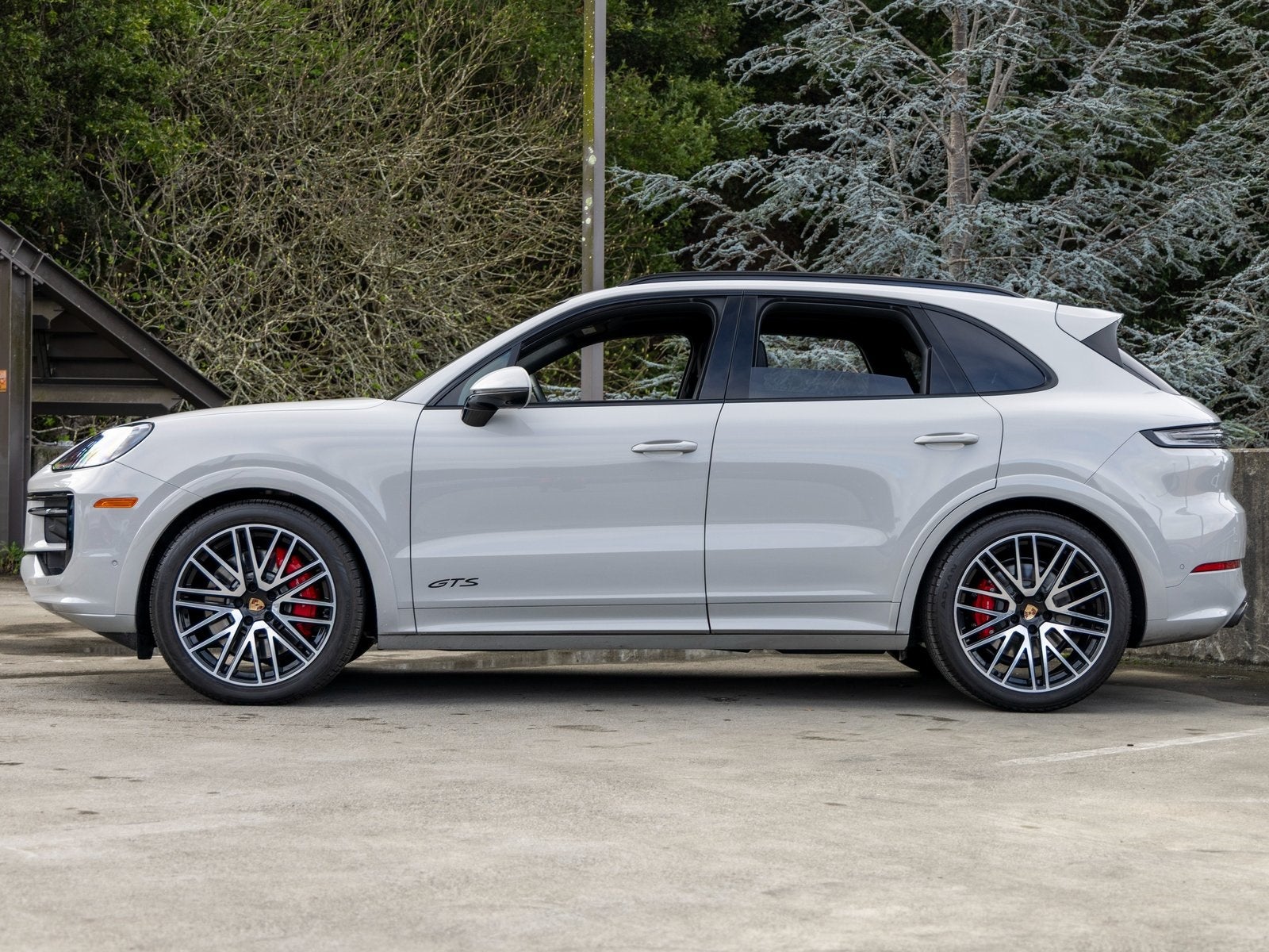 2025 Porsche Cayenne Cayenne GTS