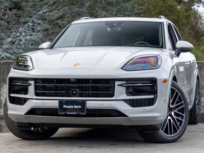 2025 Porsche Cayenne Cayenne GTS