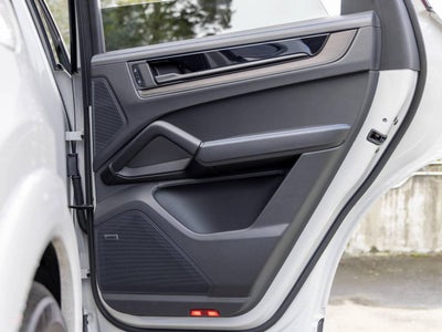 2025 Porsche Cayenne Cayenne GTS