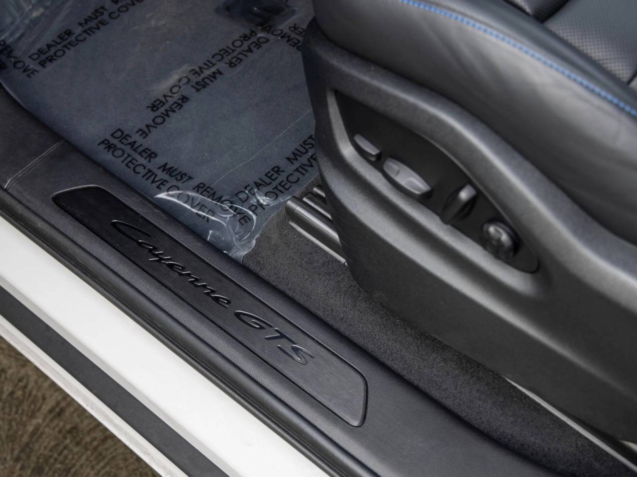 2025 Porsche Cayenne Cayenne GTS