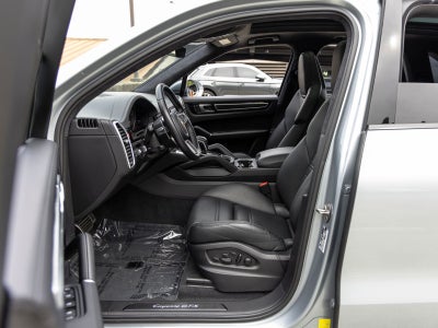2022 Porsche Cayenne GTS