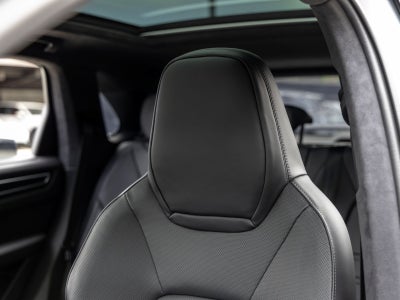 2022 Porsche Cayenne GTS