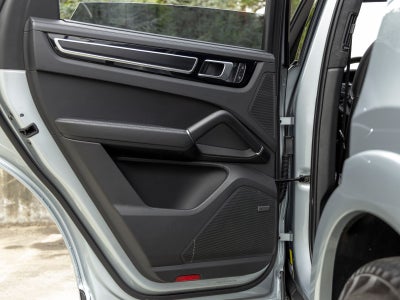 2022 Porsche Cayenne GTS