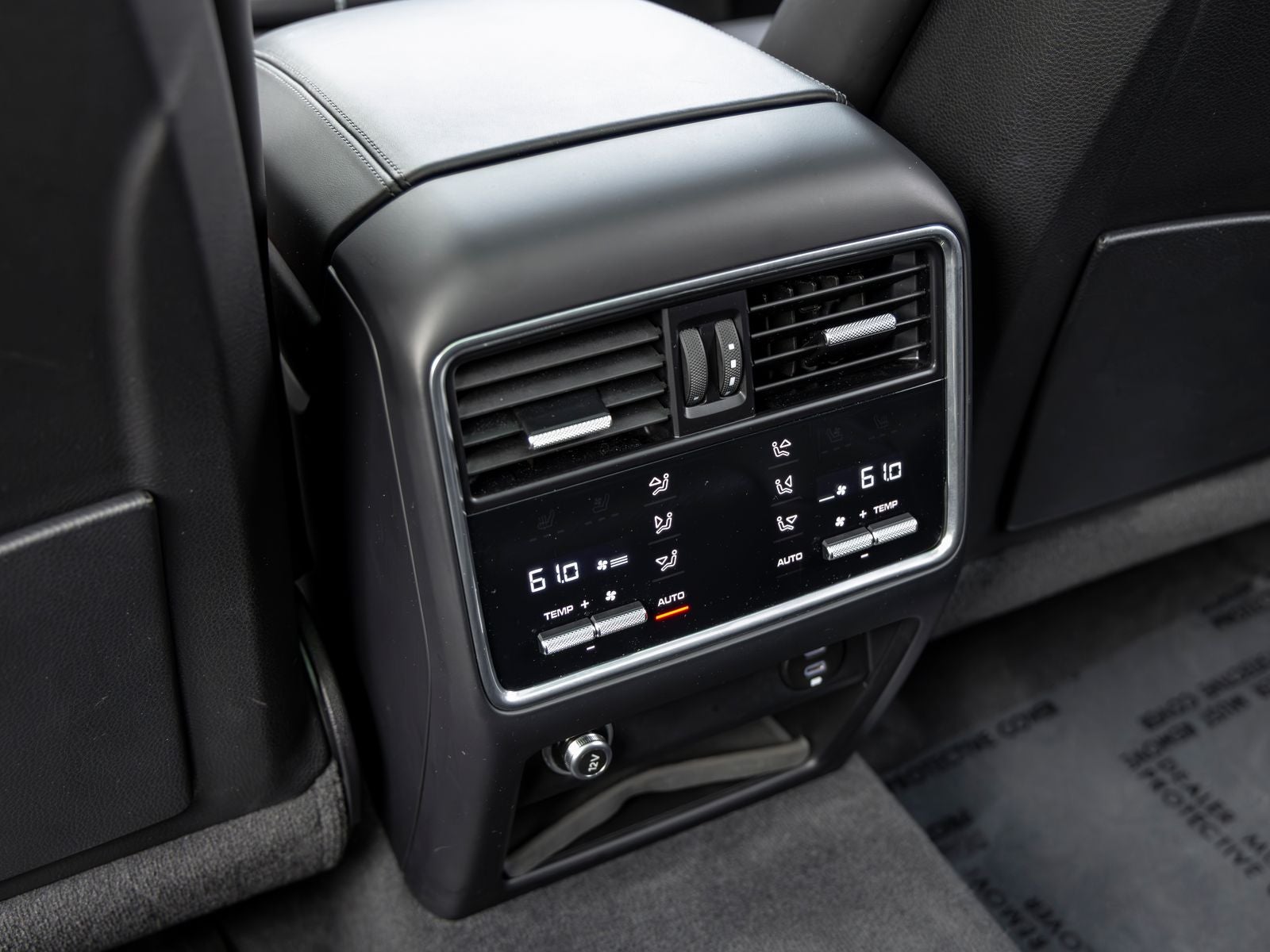 2022 Porsche Cayenne GTS