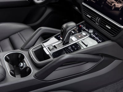 2022 Porsche Cayenne GTS