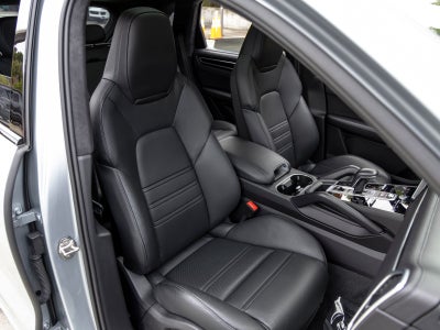 2022 Porsche Cayenne GTS