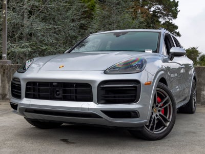 2022 Porsche Cayenne GTS