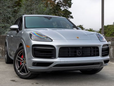 2022 Porsche Cayenne GTS