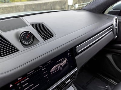 2022 Porsche Cayenne GTS