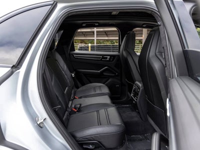 2022 Porsche Cayenne GTS