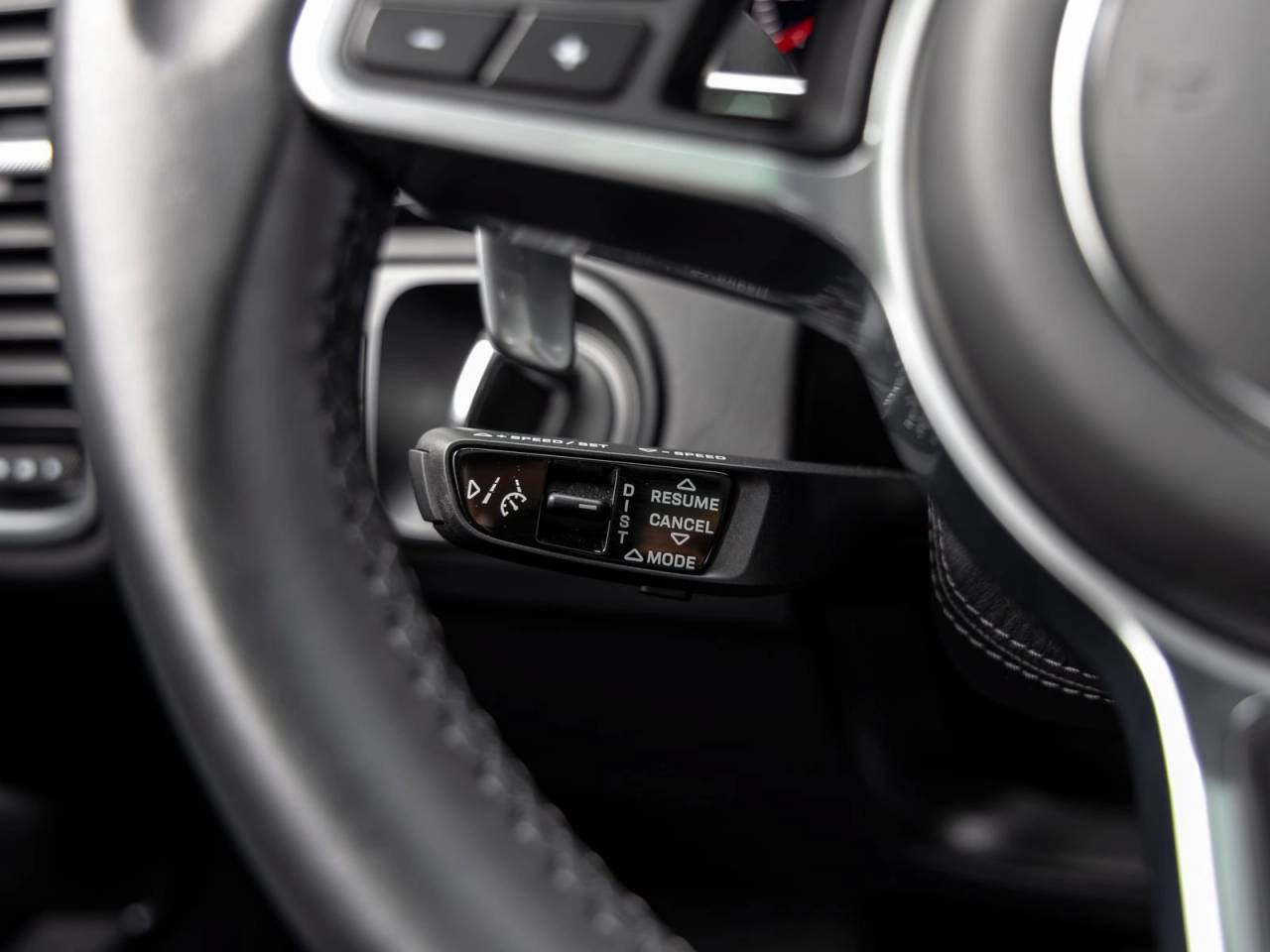 2022 Porsche Cayenne GTS