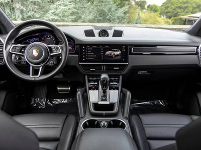 2022 Porsche Cayenne GTS