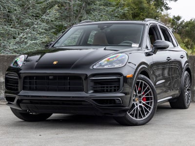 2023 Porsche Cayenne GTS
