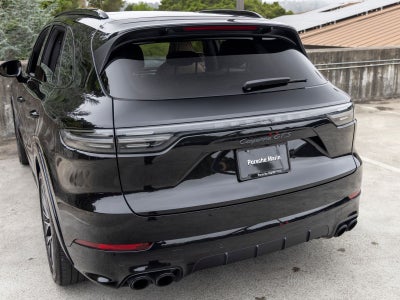 2023 Porsche Cayenne GTS