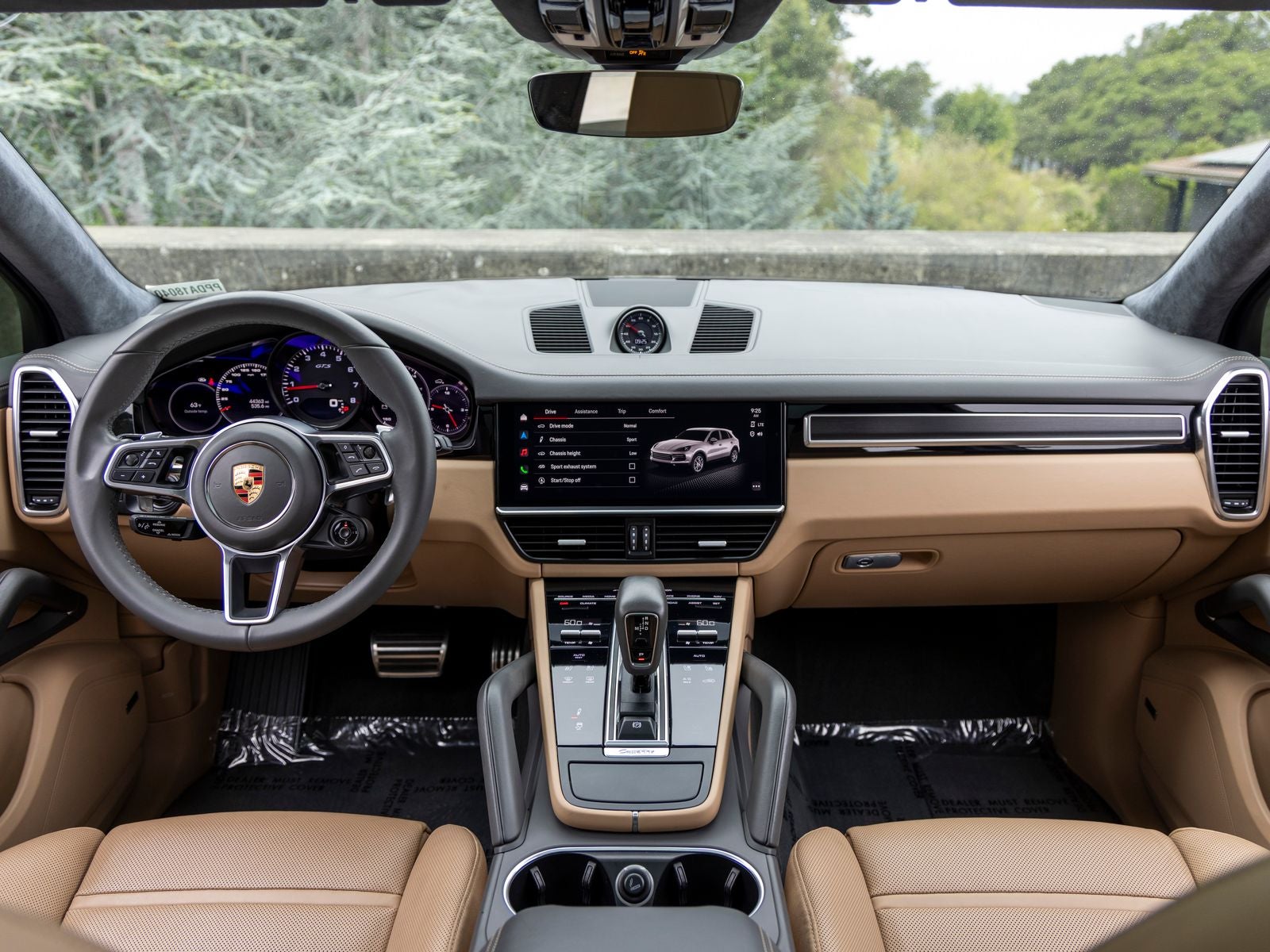 2023 Porsche Cayenne GTS