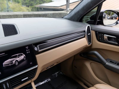2023 Porsche Cayenne GTS