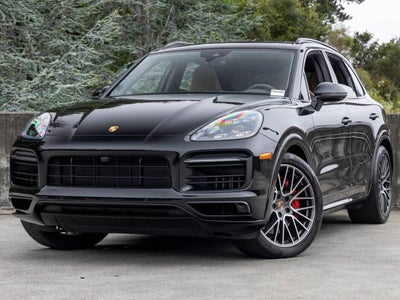 2023 Porsche Cayenne GTS