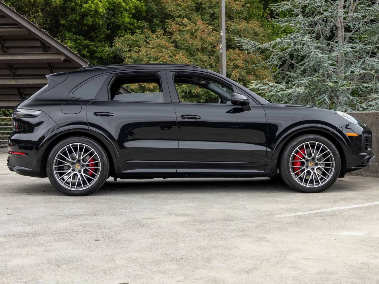 2023 Porsche Cayenne GTS