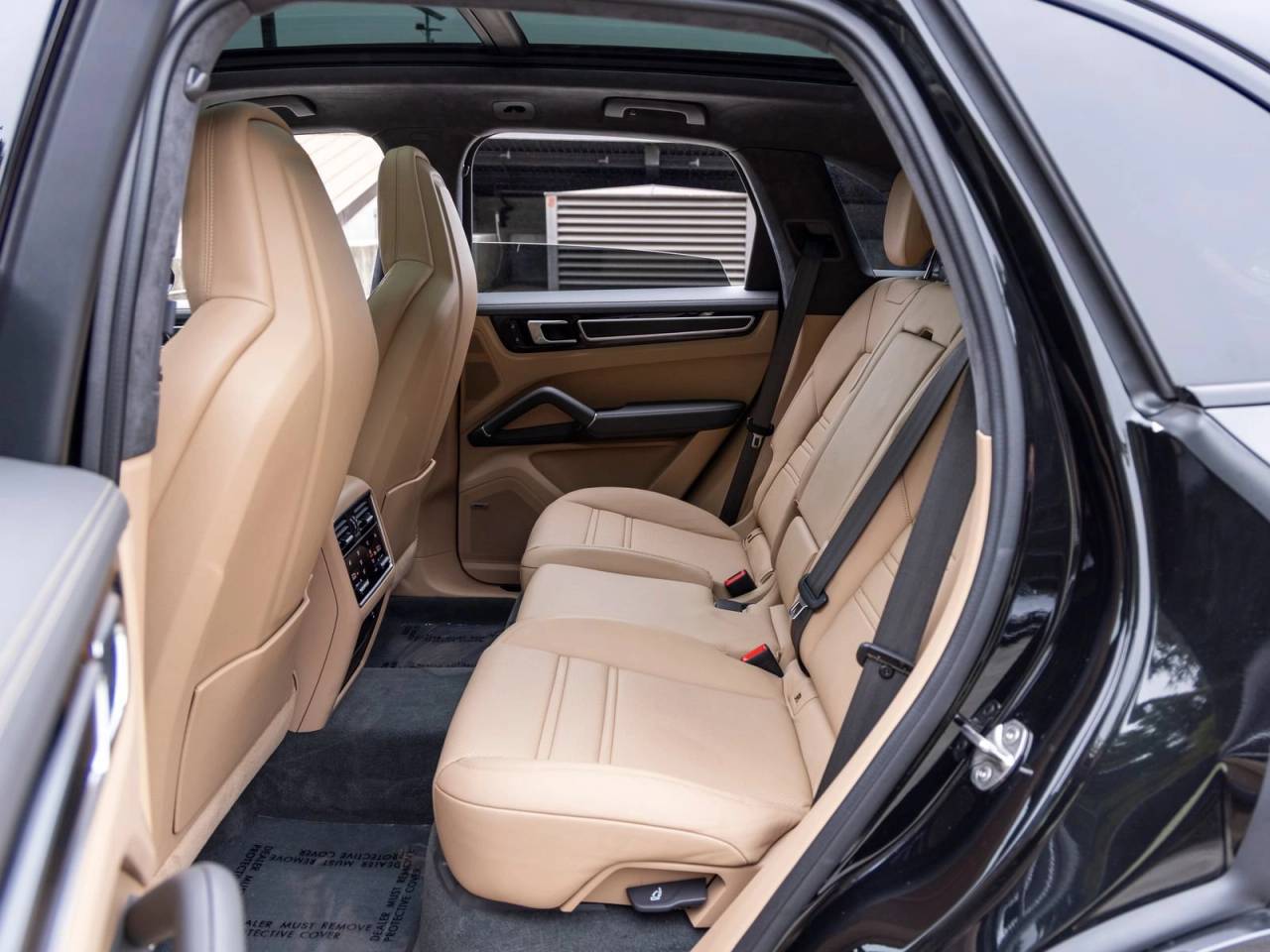 2023 Porsche Cayenne GTS