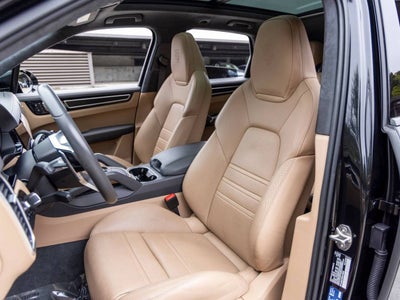2023 Porsche Cayenne GTS