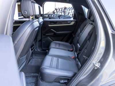 2024 Porsche Cayenne Cayenne S