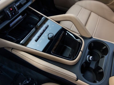 2025 Porsche Cayenne S