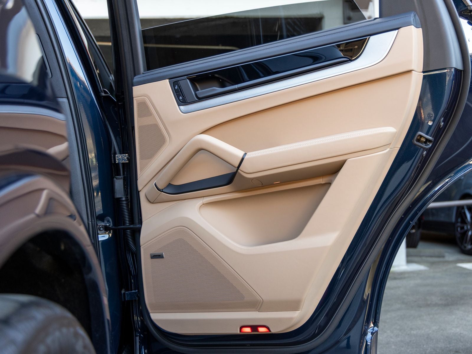 2025 Porsche Cayenne S