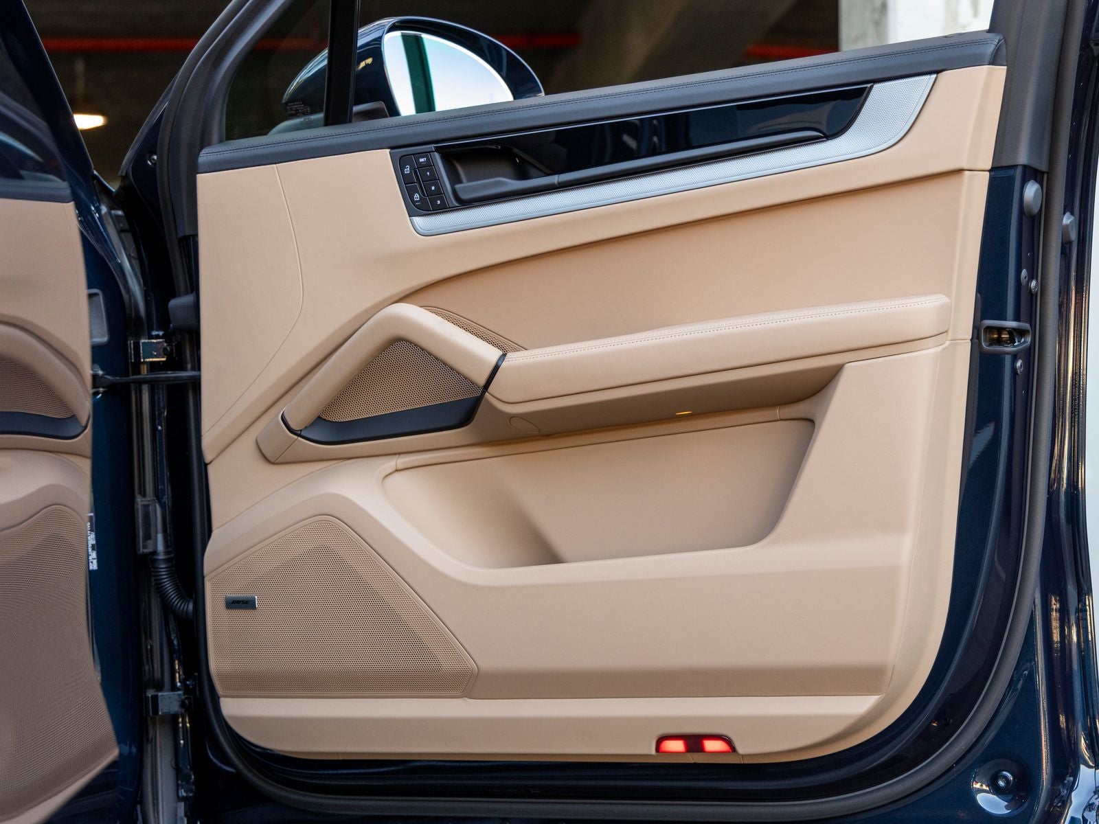 2025 Porsche Cayenne S