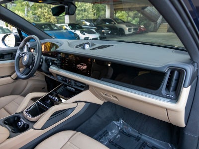 2025 Porsche Cayenne S