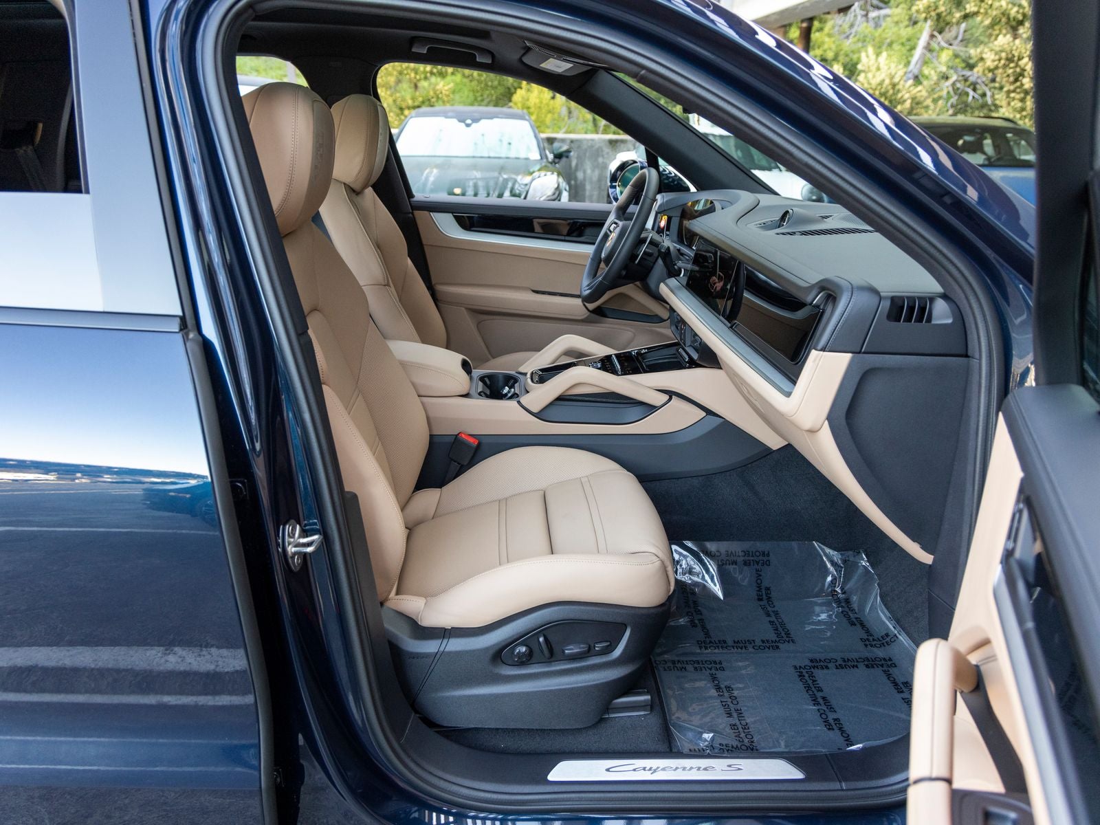 2025 Porsche Cayenne S