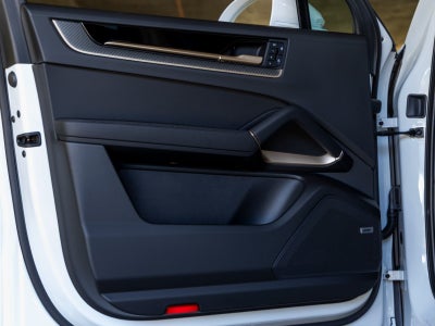 2025 Porsche Cayenne Cayenne S