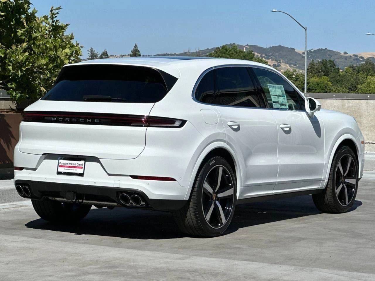 2025 Porsche Cayenne Cayenne S