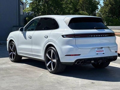 2025 Porsche Cayenne Cayenne S