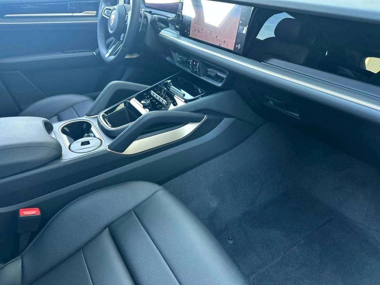 2025 Porsche Cayenne Cayenne S