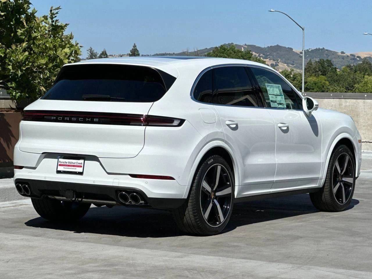 2025 Porsche Cayenne Cayenne S